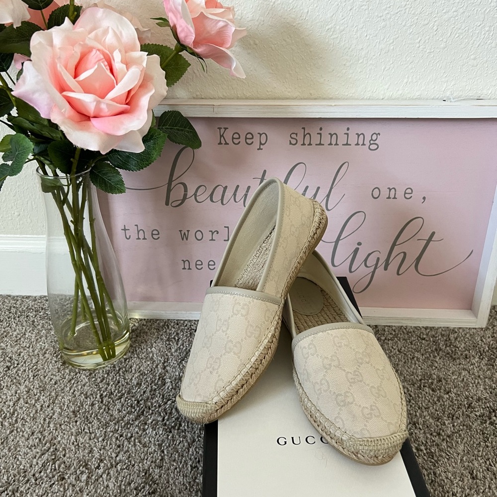 Excellent Used Condition Gucci Espadrilles